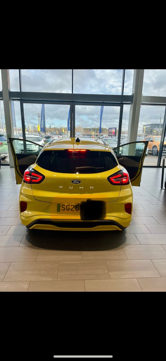 Unemployed Donald tweet media