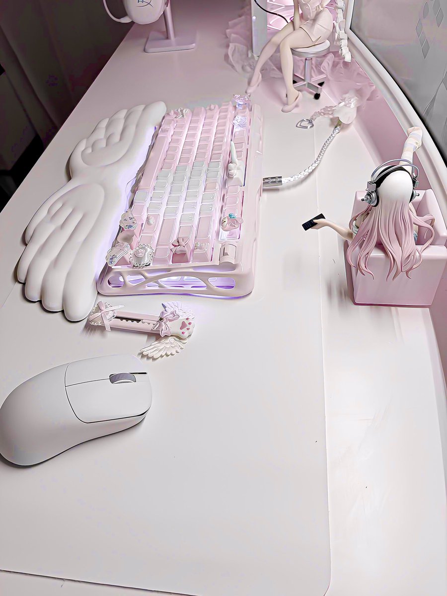 𝘯 𝘺 𝘢 tweet media