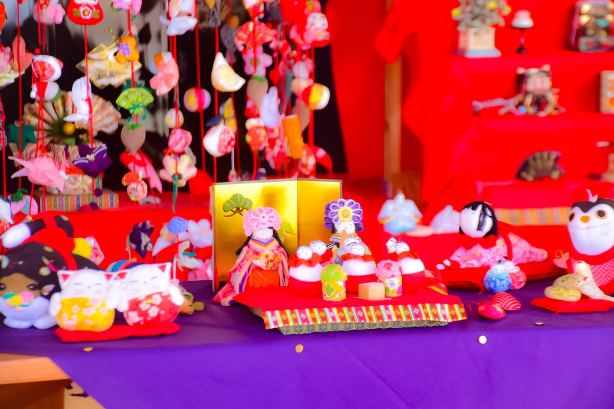 3月3日はひな祭りの日🎎 この時期に雛人形を見るのが本当に楽しみ