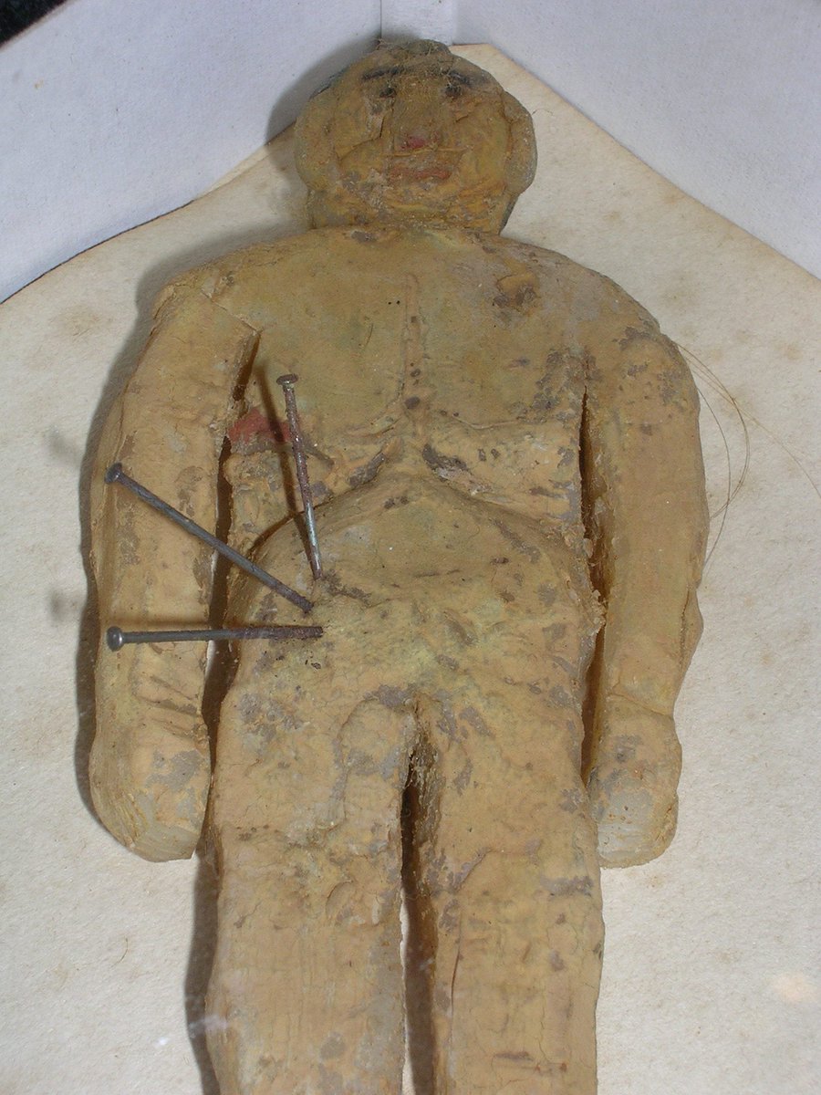 in my room (@nonormiesallow1) on Twitter photo 