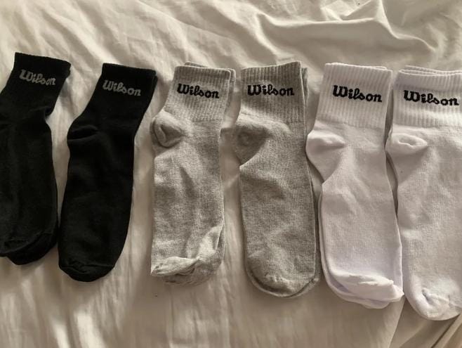 WILSONNNNN

🧦 *Kit 9 Pares Meias Wilson Cano Médio - Opções de Cores*

🔥 ~DE 50~ | *POR 36,75* _(4,08 Cada Par)_
🔗 meli.la/1FpJkSv