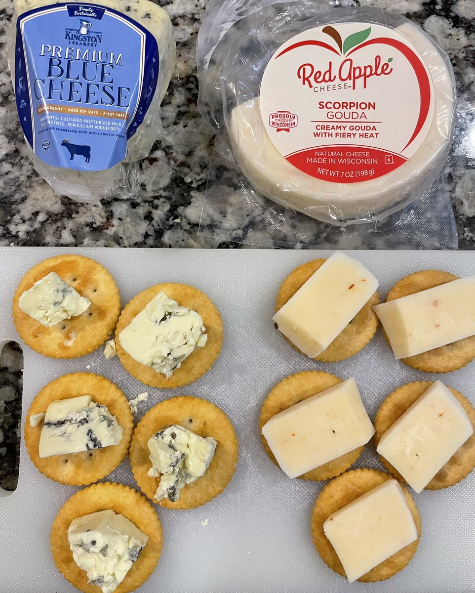 StewsSauce's tweet image. 1st time getting around to these.
BOTH are fantastic!
#Cheese 👊🏼💥