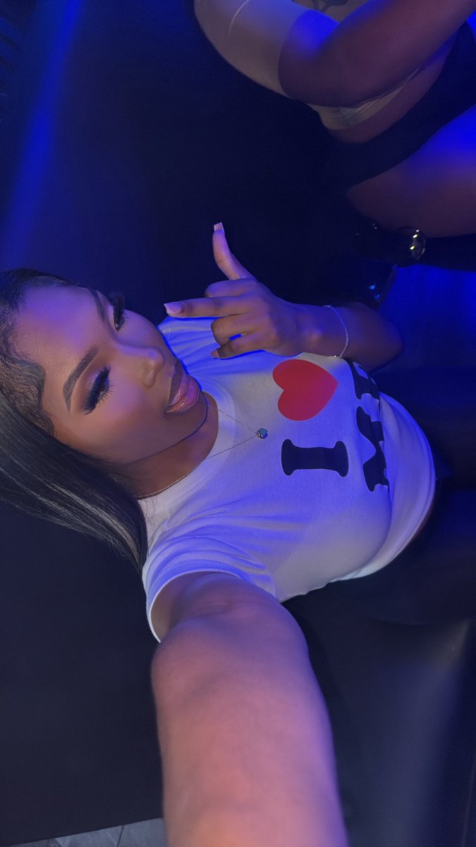 kiaramonet__'s tweet photo. 😍😍😍 https://t.co/ZXW0EPxNDJ
