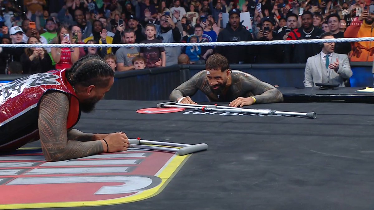TOUT VA BIEN POUR JEY USO

#WWERAW