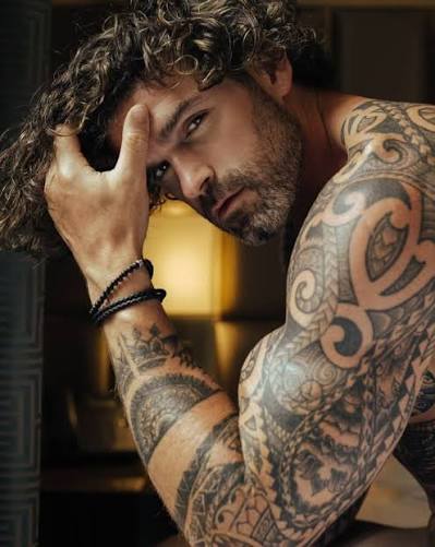 KayleeSummersRP's tweet photo. #MCM #Everyday @DominicBauerRP 
This handsome guy is someone I love hanging out with and getting to know. I am lucky because he's my mans best friend so he's around a lot. I love the time we get to spend together. We need more time together soon handsome. Maybe we can have ~ https://t.co/jChQAWkSK4