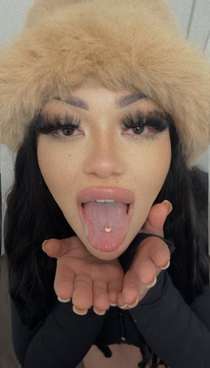 prettycitydimes's tweet photo. Mondays are for mouthfuls 😝 https://t.co/rr6mKUFQii