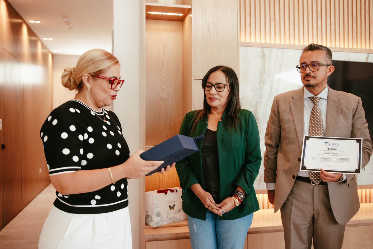 Zaida Rovira tweet media