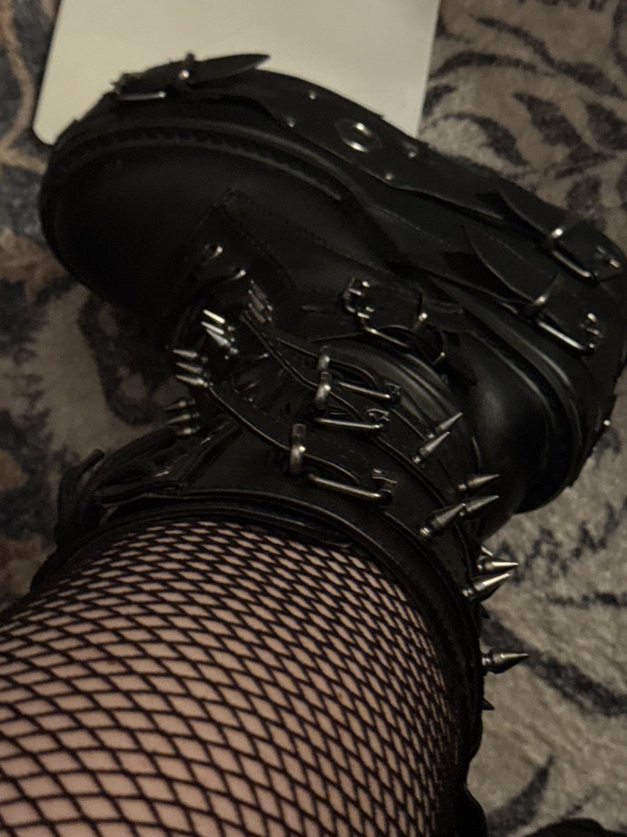 Gorefairy🪡😈 ❖ VCRYPTID ❖ tweet media