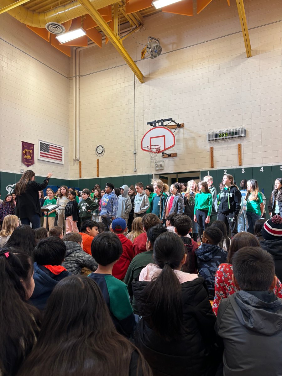 Mrs. Recine tweet media