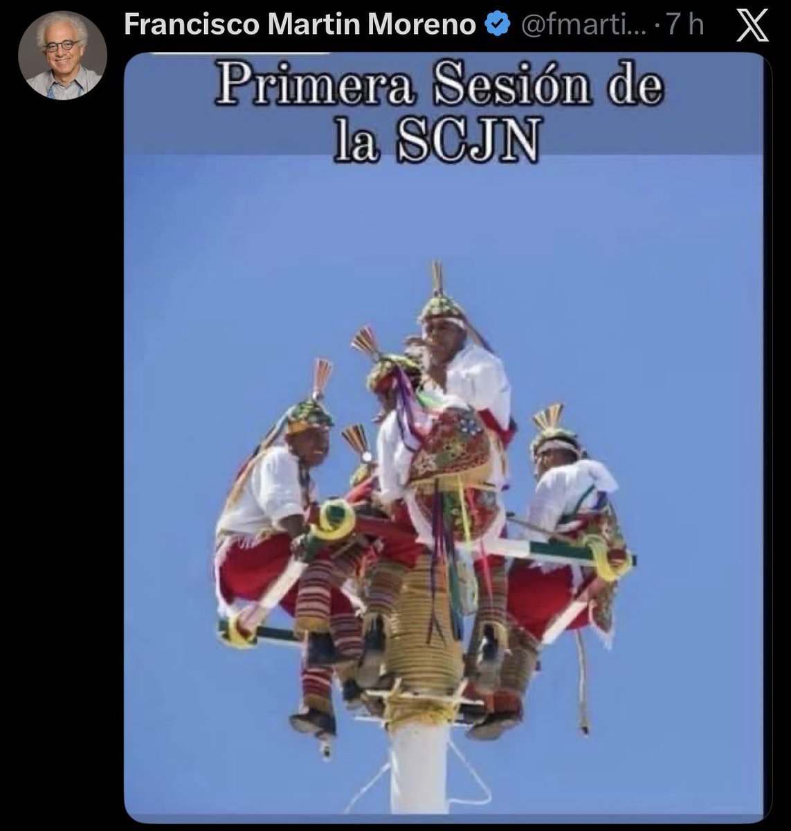 Esta escoria es la misma que dijo que “a los morenistas había que quemarlos en leña verde”.

No son intelectuales, son una bola de imbéciles racistas y clasistas.