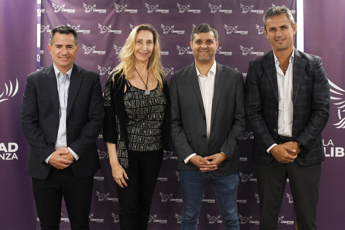 BIENVENIDO FEDERICO ZARATE A LA LIBERTAD AVANZA CÓRDOBA 

Tu experiencia de gobierno frente a la Municipalidad de Jesús María es invaluable para la construcción del cambio que necesita Córdoba.  Me alegra muchísimo contar con vos.

La Libertad Avanza Córdoba se consolida como una