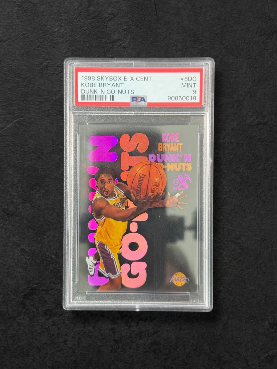 Paullydoughnuts tweet media