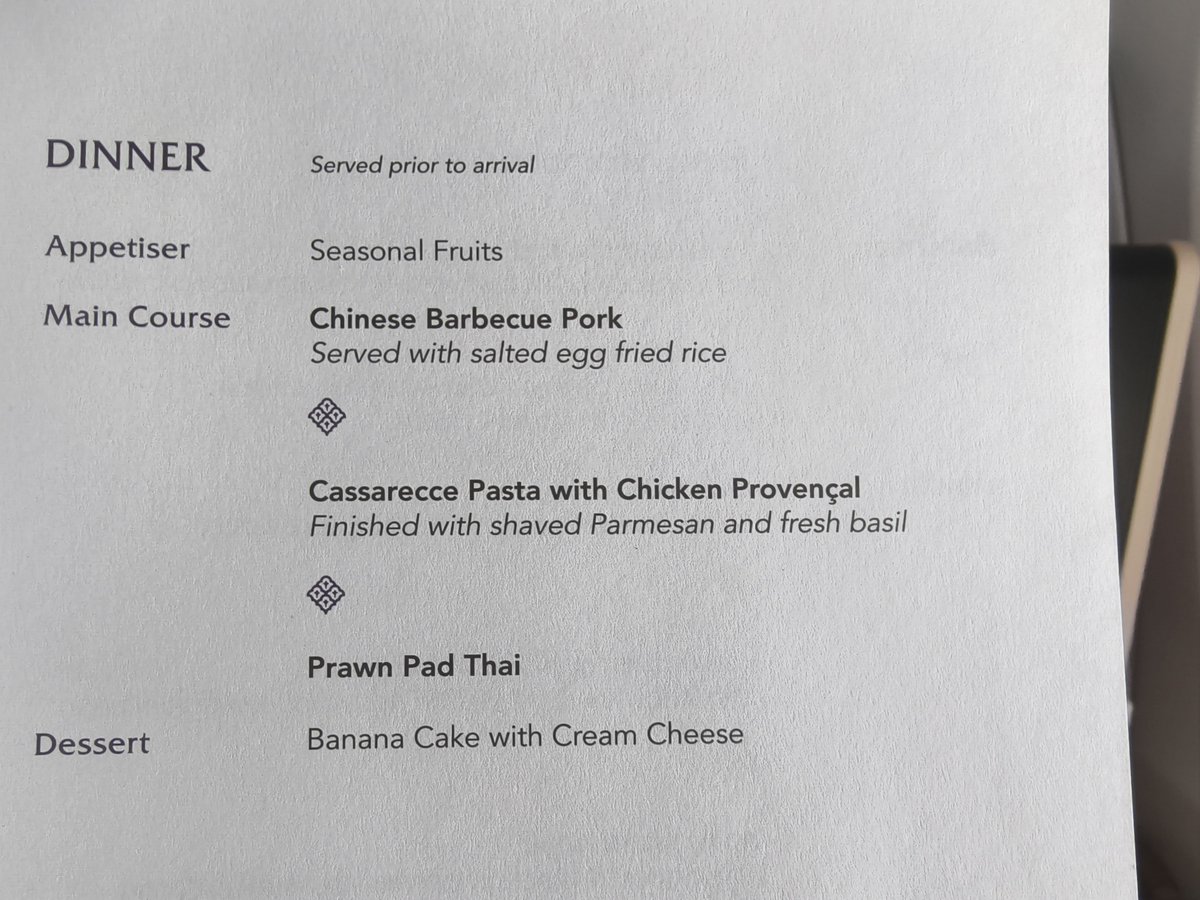 WanderingLach 🌏✈️🏈🏏🏉 tweet media