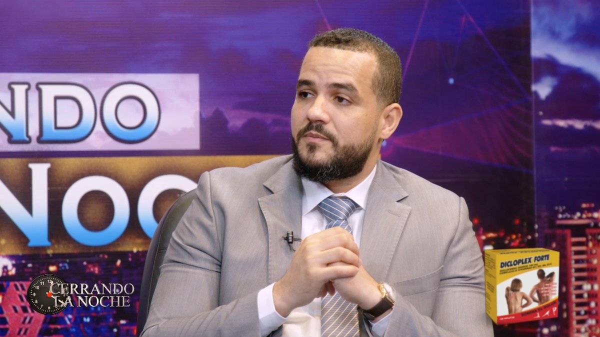 C_lanoche's tweet photo. En Cerrando la Noche, entrevista al abogado y conocedor de la geopolítica, Juan Alberto Liranzo, quien recordó que Estados Unidos sigue siendo la principal potencia económica, política y militar del planeta. https://t.co/uIbPAa0ogC
