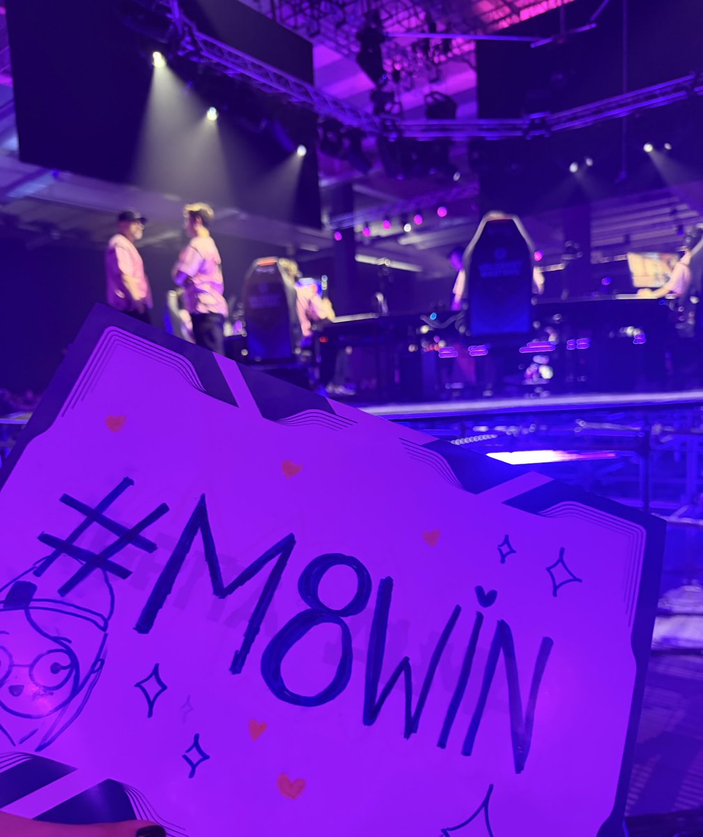 neeavee's tweet photo. siempre confié #M8WIN https://t.co/kuOHOnYlmA