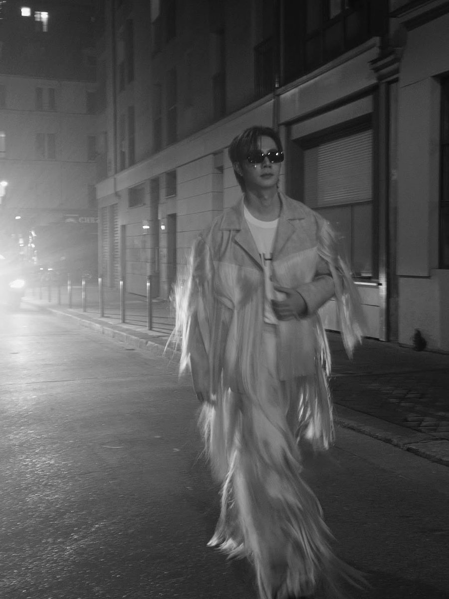 IG : zeepruk

😎

ZEEPRUK LOGIN TO PFW
#KIMHĒKIMxZeePruk
#KIMHĒKIM #PFW2026

˚𖤐 <a href="/zee_pruk/">Z</a> 𖤐˚
#ZeePruk #Zunshine