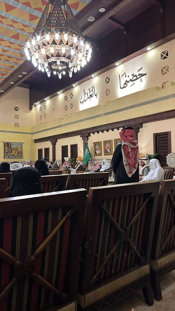 ileenai1's tweet photo. تشرفت مساء الأمس، بدعوة كريمة من صاحب السمو الملكي الأمير تركي بن طلال، أمير منطقة عسير، لحضور الندوة الرمضانية السادسة، التي قدمها وزير إعلام الكويت سابقًا د. سعد بن طفلة العجمي@Saadbintiflah

كرمٌ يفيض، ومكانٌ يليق في ضيافة المجد✨… https://t.co/UteOhCcpmX