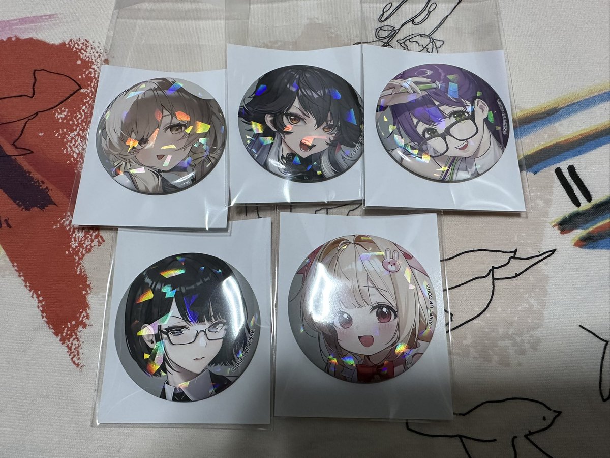 交換】NIKKE展 ニケ キャラバッジコレクション C 缶バッジ 求