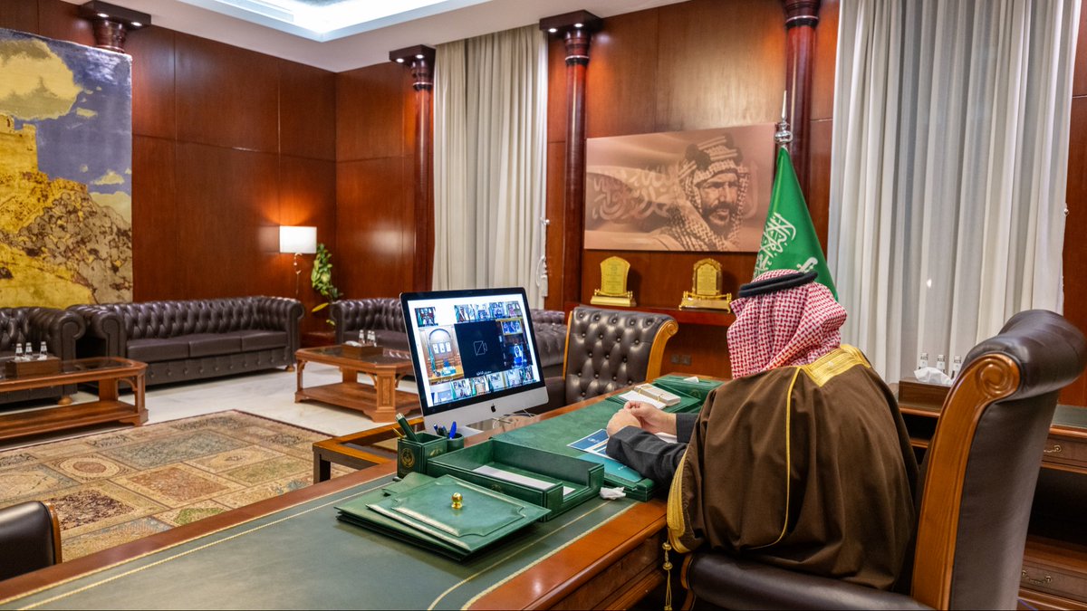 emara_hail's tweet photo. سمو #أمير_منطقة_حائل خلال الاجتماع السنوي الثالث والثلاثين لأصحاب السمو أمراء المناطق برئاسة صاحب السمو الملكي الأمير عبدالعزيز بن سعود. https://t.co/SC05VexWaQ
