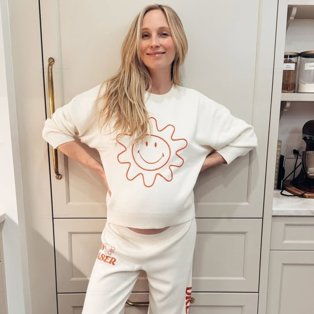 Candice King Daily tweet media