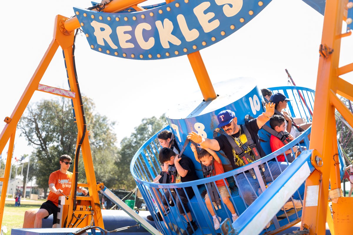 Laredo College tweet media