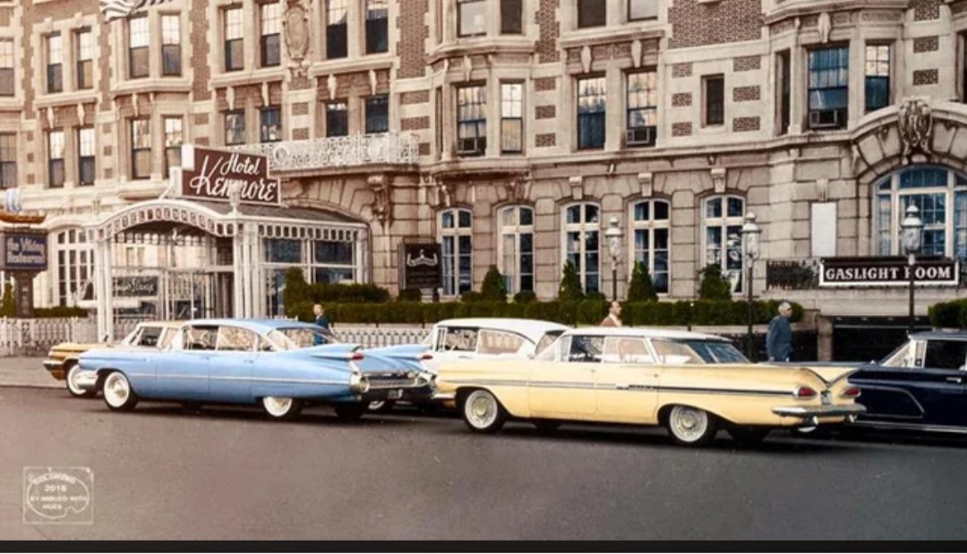 Old School Boston tweet media