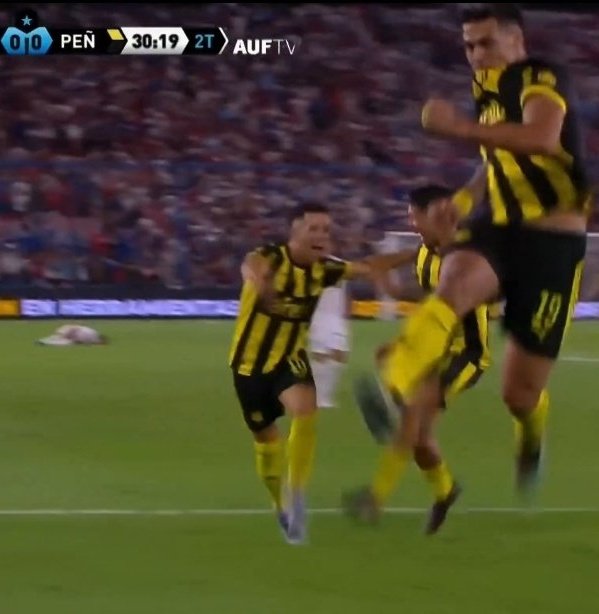 SIEMPRE A TU LADO tweet media