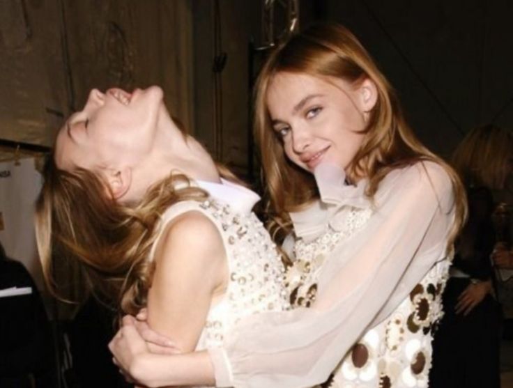 𝑠𝑜𝑠𝑜́ ɞ tweet media