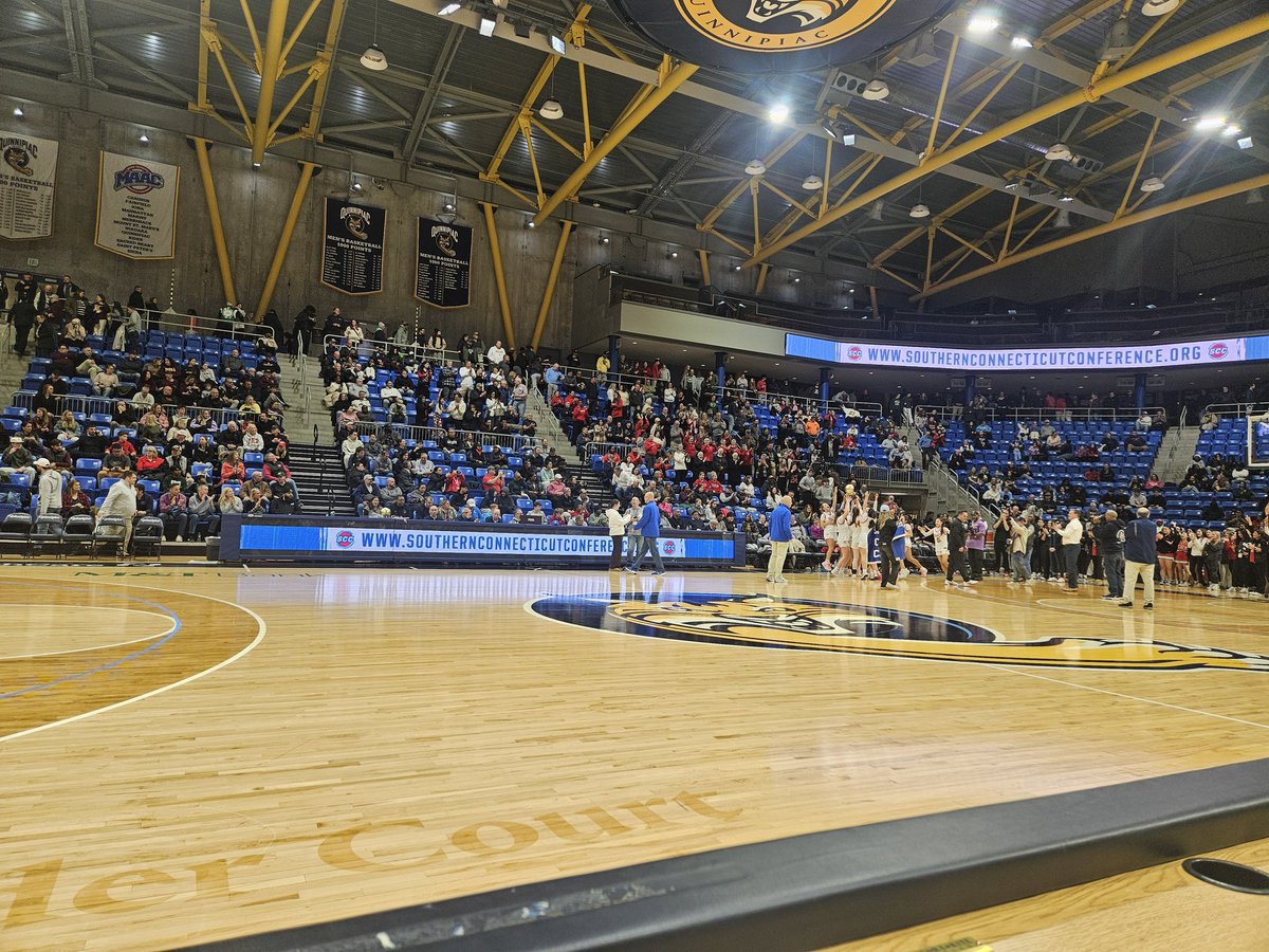 I missed this from last night @nhrJoeMorelli ... you sending some cryptic messages?
"ACC"
All-Connecticut Conference (circa 1980s-early 1990's) or you giving nod to the "Al Carbone Conference" (or CIL... IYKYK)
LOL
Thanks for your coverage last evening! #ctbb