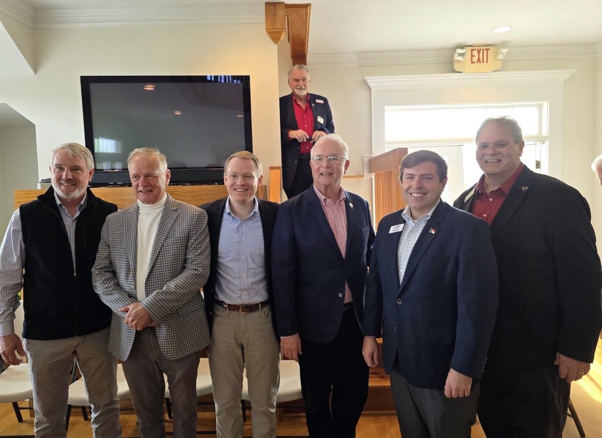 Destin Hall tweet media