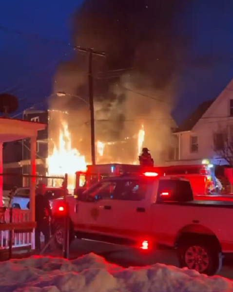 ⚠️JUST IN: Third Alarm Struck For Bristol Fire tinyurl.com/3xt64cbt