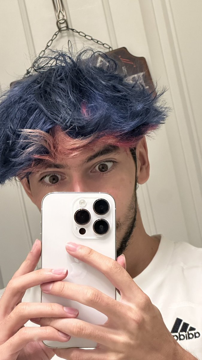 Genderbend Juno tweet media