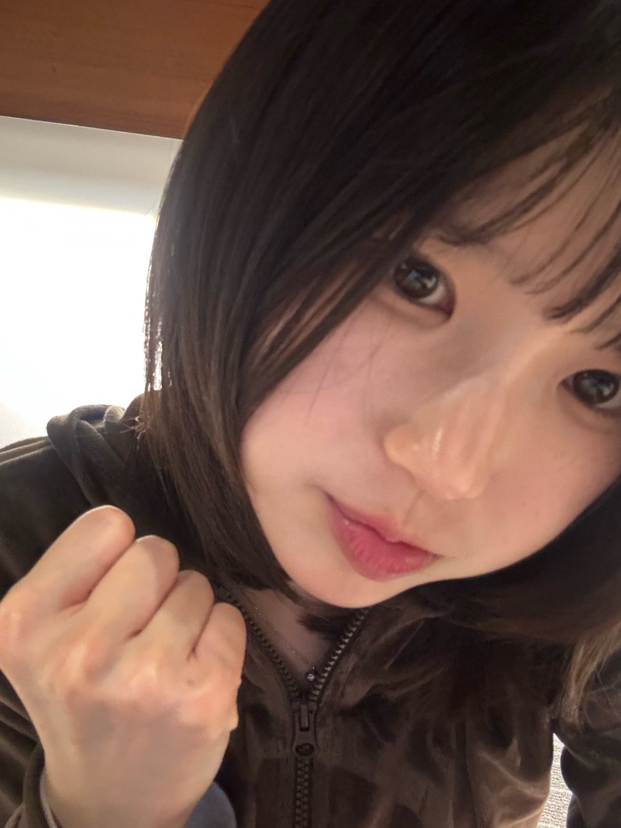 her natural aegyo