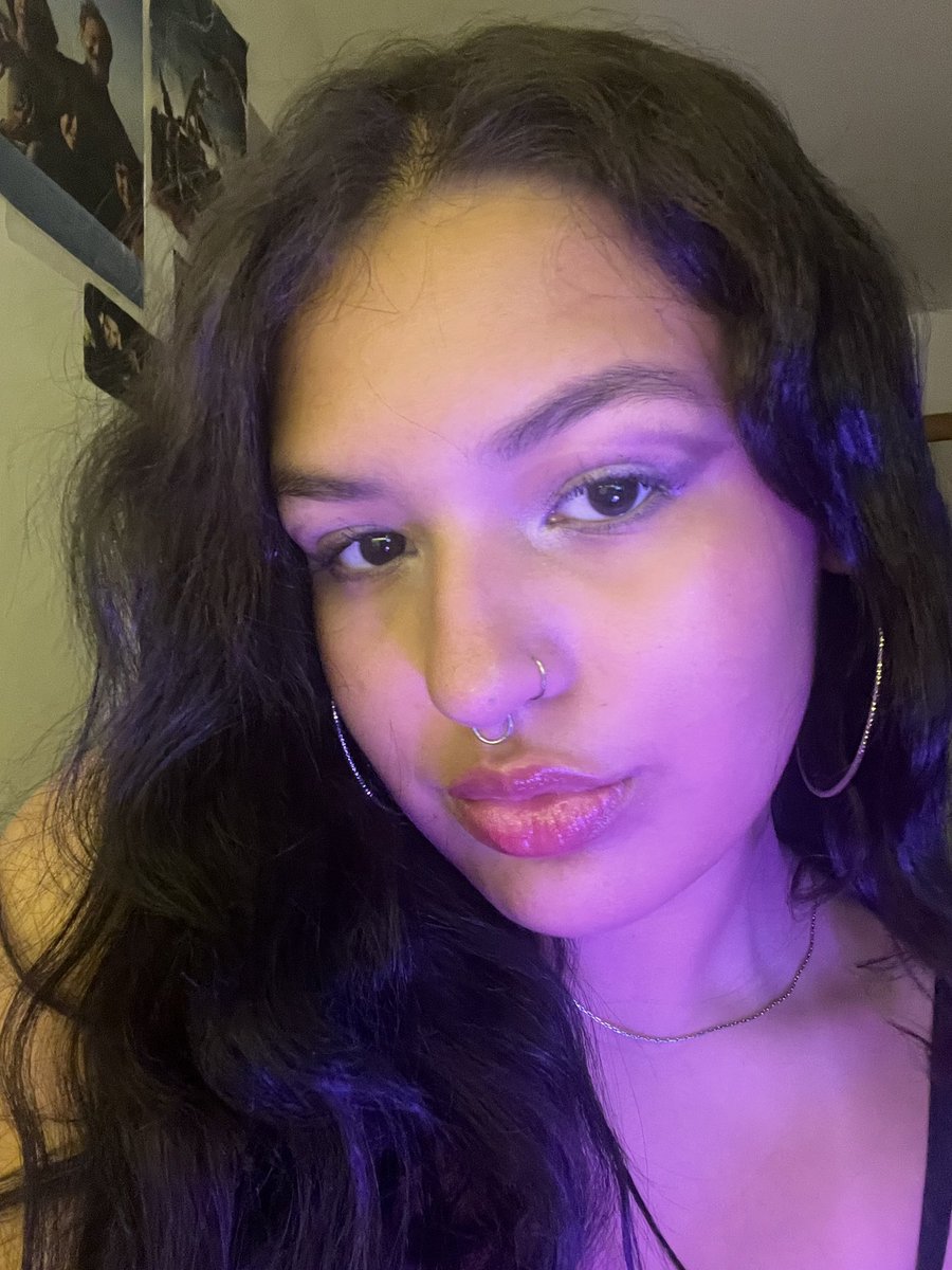 julia tweet media