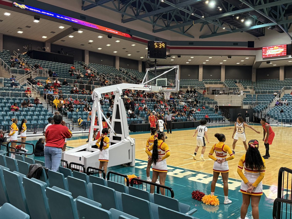 Lance Carter tweet media