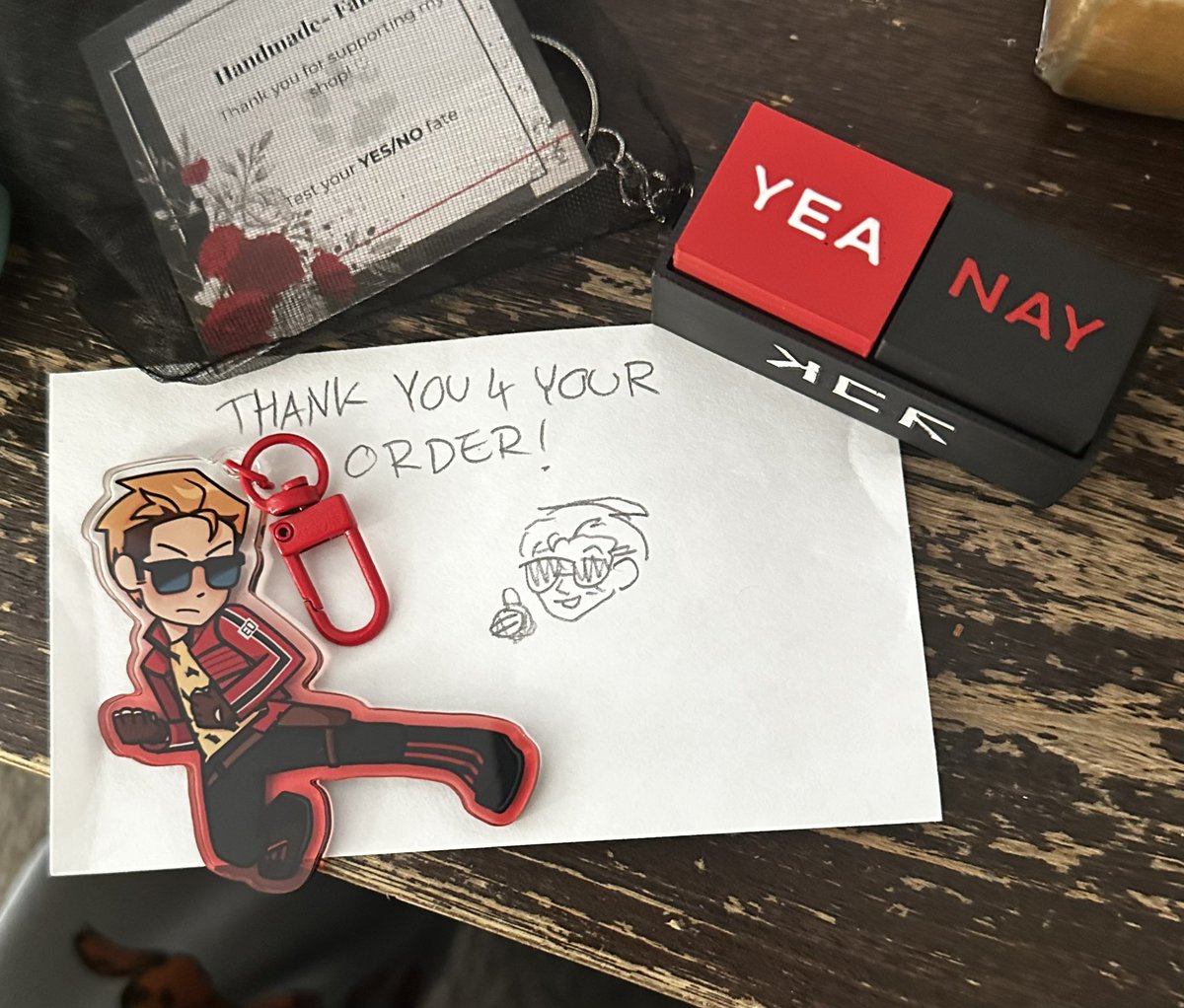 Starling🐾 || Mikey’s star belt tweet media