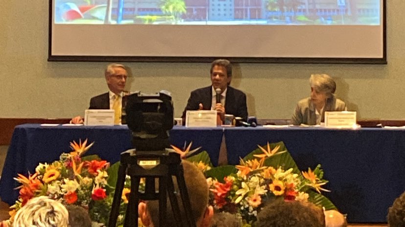 paratodosusp's tweet photo. olha nosso ministro aí 🥺🥺🥺🥺🥺 https://t.co/9AkYOn37c9