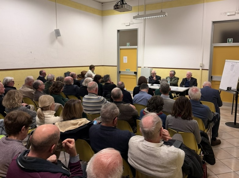 #Referendum magistratura: #Sì per Ronco, #No per Maddalena
di Aldo Novellini
Dibattito alto, con link alla registrazione, ma con o senza riforma non avranno fine i reali problemi della #giustizia che scontano, da sempre, il disinteresse della politica.
associazionepopolari.it