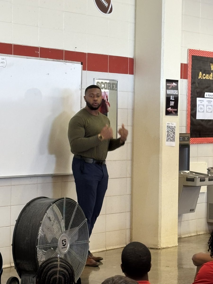 Laban DeLay tweet media