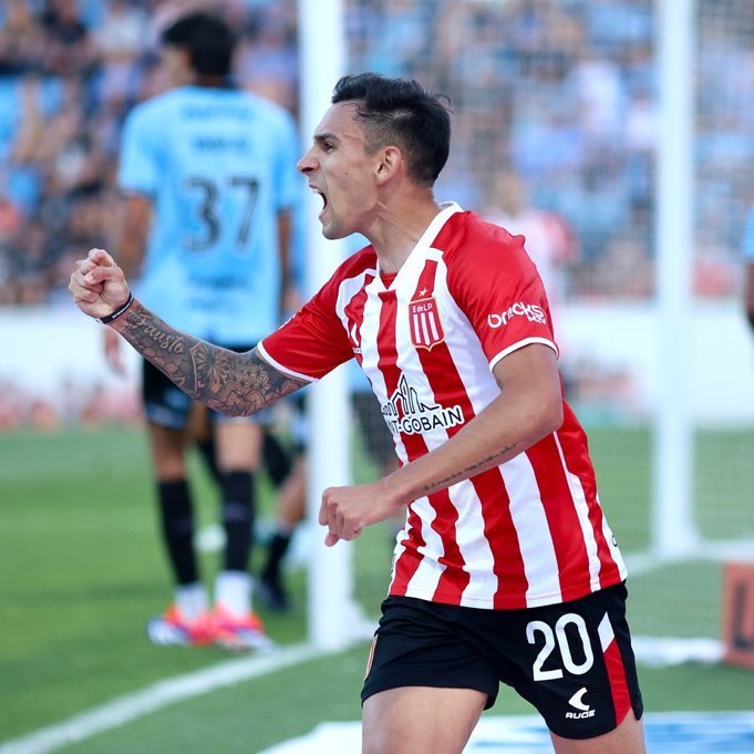 Lau7iEDLP's tweet photo. Vergonzoso que en pleno 2026 estos dos sigan en el club https://t.co/qesjSyr1Bq