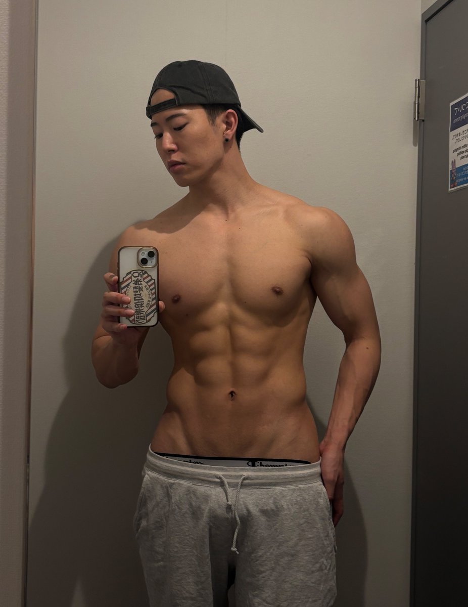 えじるううう tweet media