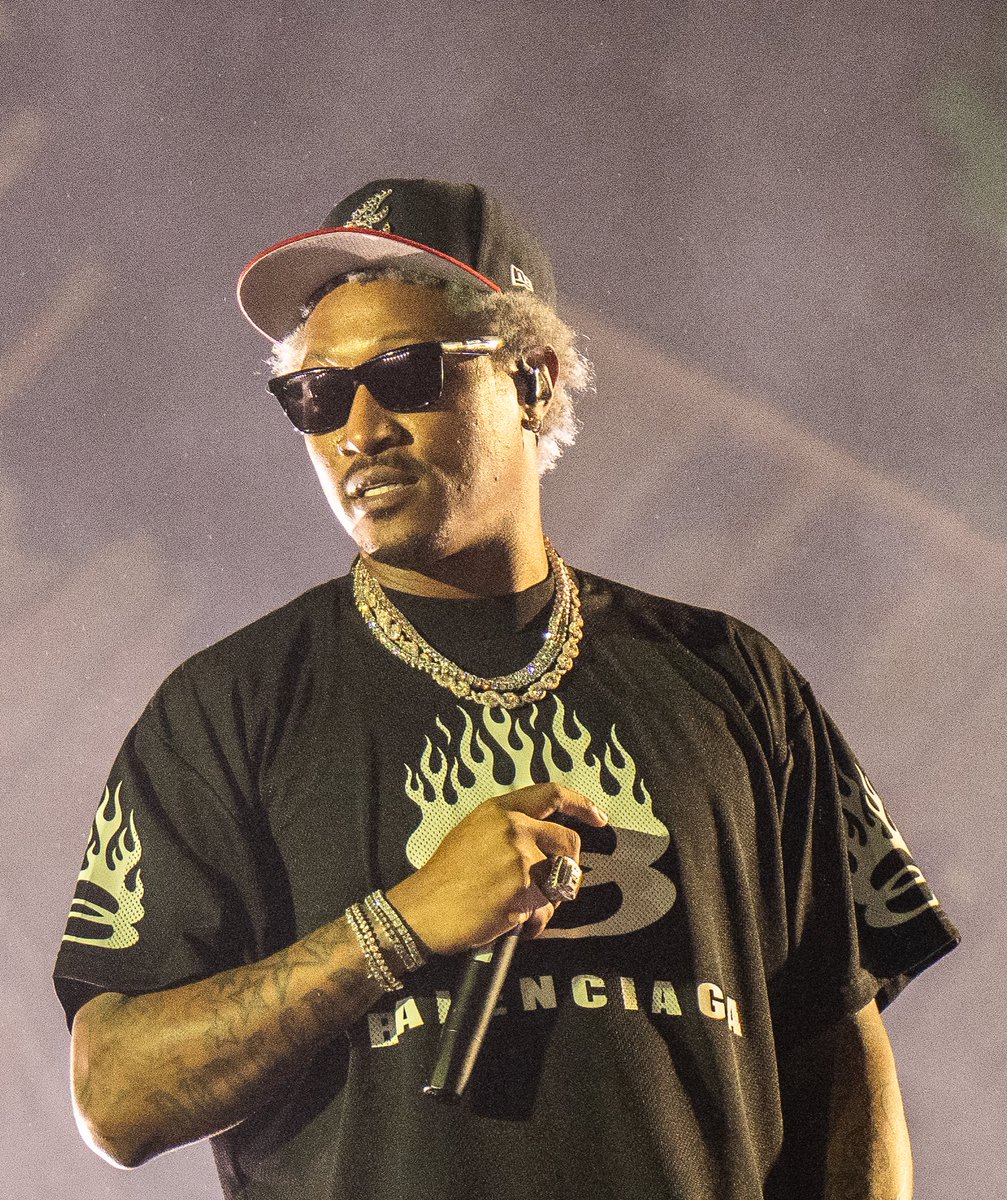 Complex Music tweet media