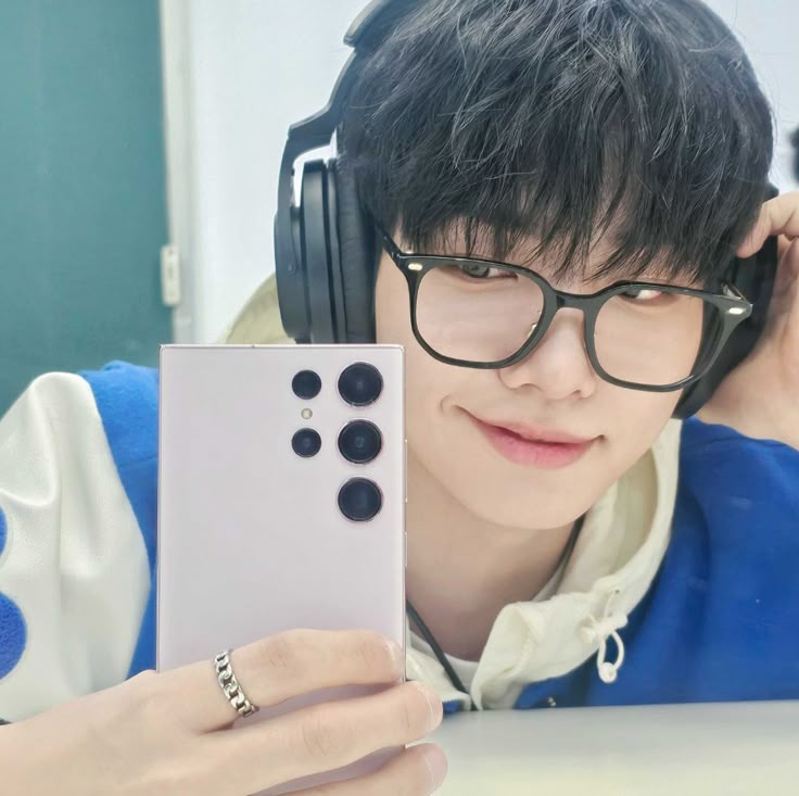 Mathias. tweet media