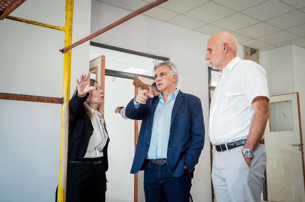 gobdecordoba's tweet image. 🏫 Esta futura sede se suma a las otras 15 que estamos construyendo en toda la provincia, para que cada vez más jóvenes puedan acceder a la #universidad pública, gratuita y cerca de su casa.

💯 Con esta #obra, no solo ampliamos la oferta académica, también impulsamos el