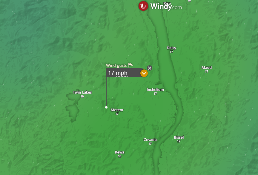#MeteorFire A new fire start mainly West of Inchelium. The fire is unknown in acreage and containment at this time. The fire is not a major risk at this time. The fire is located near some minor hills but near a valley bed. Wind gusts are near 20 MPH. Fire spread is very low.