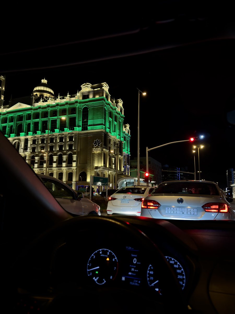 somewhereonthisearth tweet media