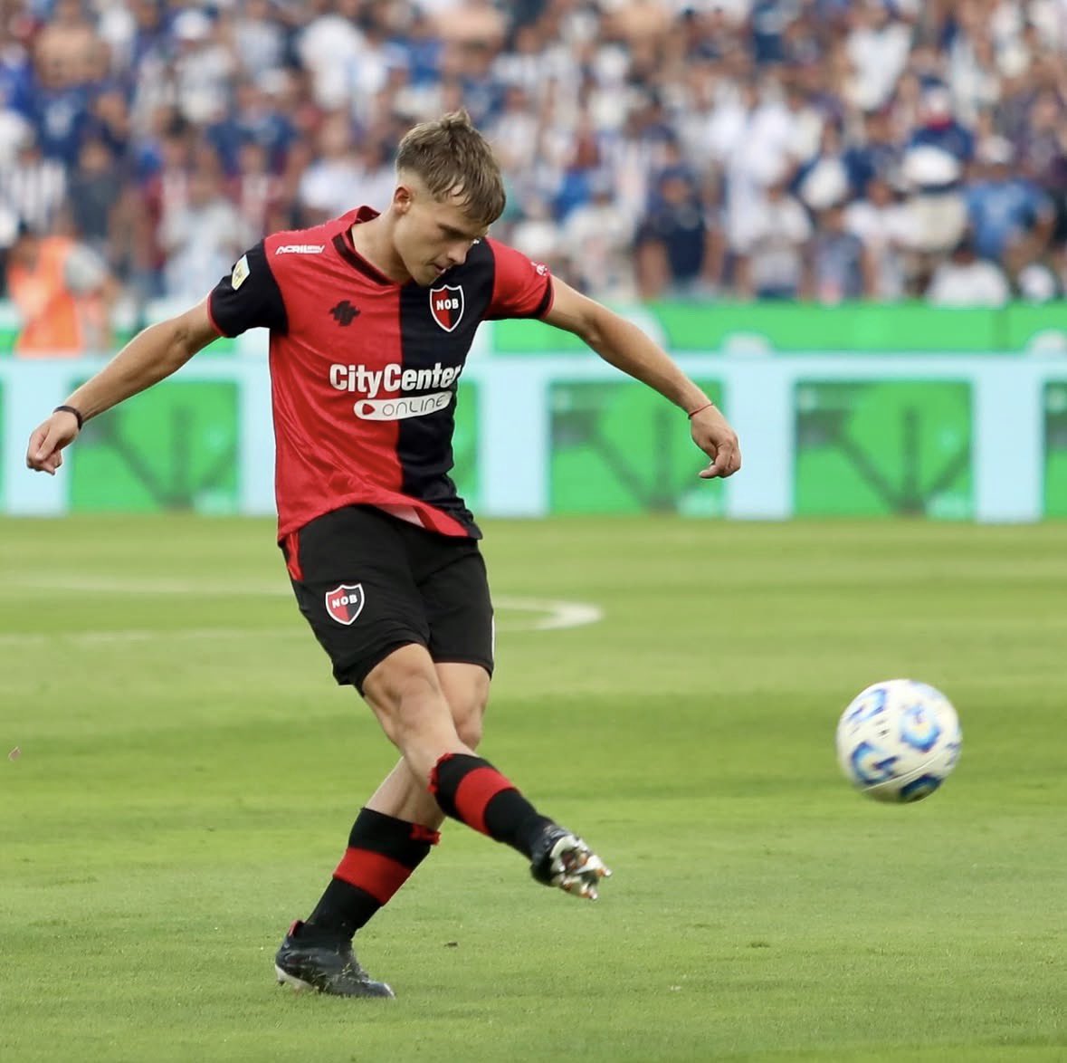 TRANQUILIDAD NEWELLS,  EL BARCO COMENZARA A NAVEGAR