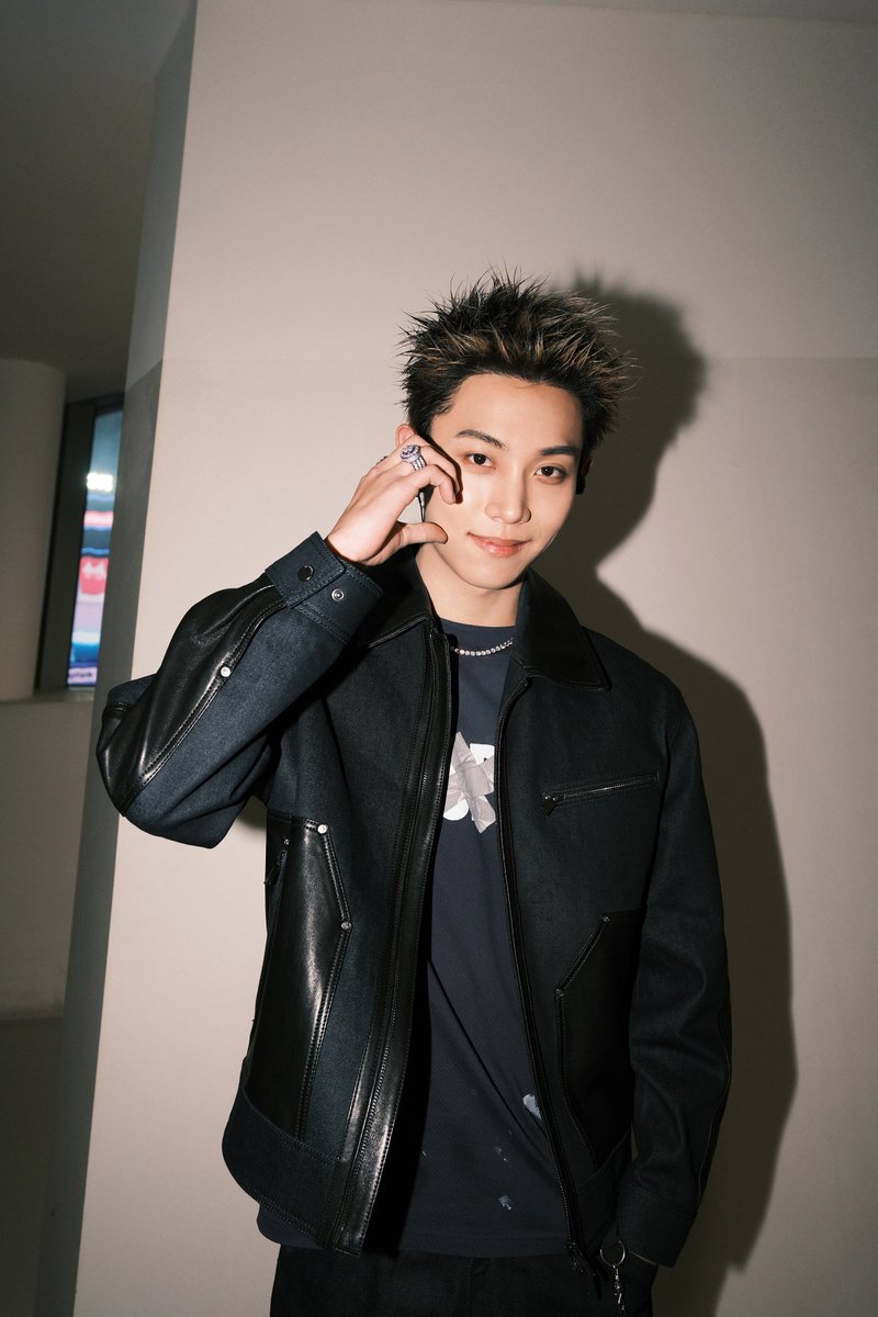 🔗 weverse.io/lngshot/media/…