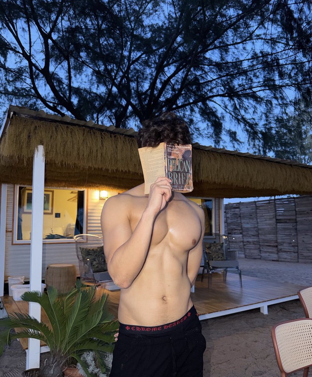 🤵🏻💪🏻 : @mannarintangon 
📸 : @thaichinesecuteboy