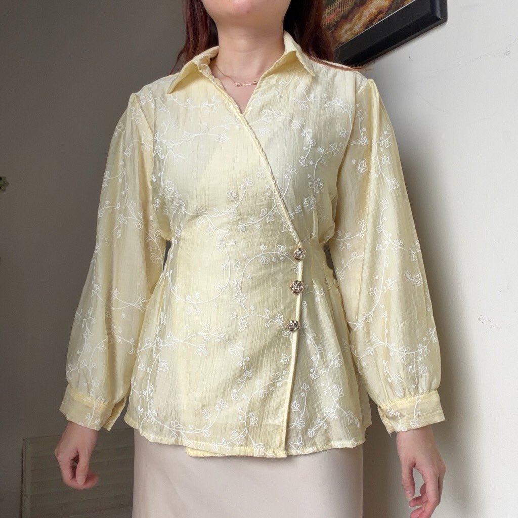 LCVEDOY's tweet photo. ༘ ⋆｡˚Siapin baju lebaran kalian! 🪷, 

aku udah kumpulin semua atasan cakep yg bisa kalian tandain ₊˚ 🦢・₊✧

A thread https://t.co/3HvpSqehH8